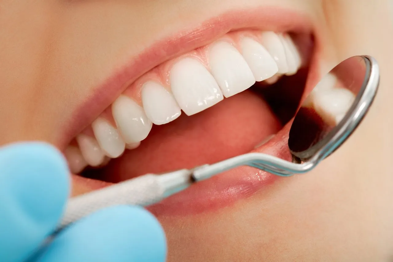 A Patient’s Guide to Dental Implants